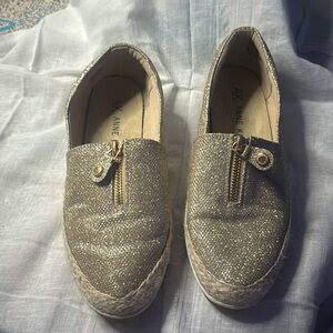 Anne Klein size 7